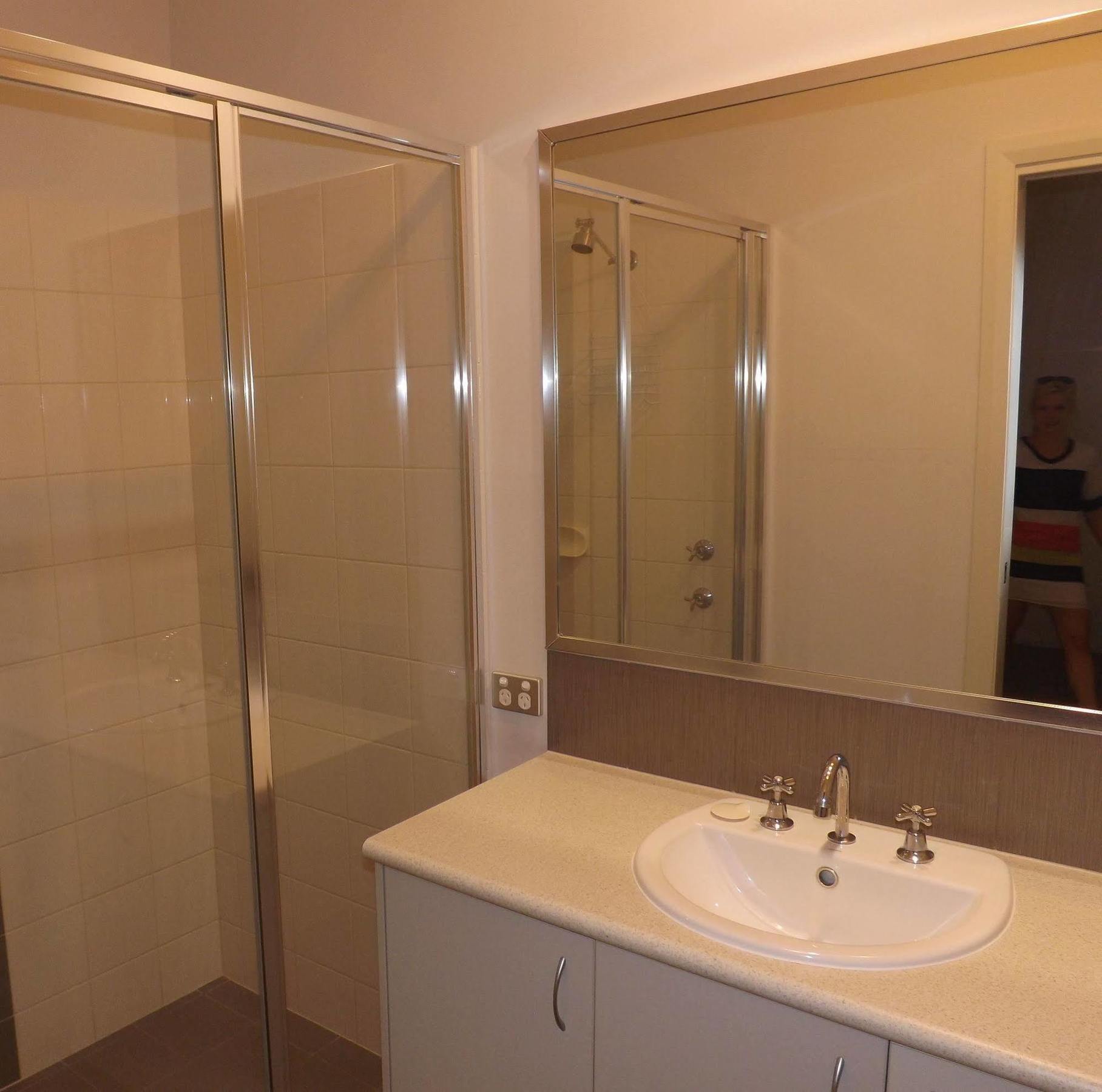 Derby Lodge Motel Bagian luar foto