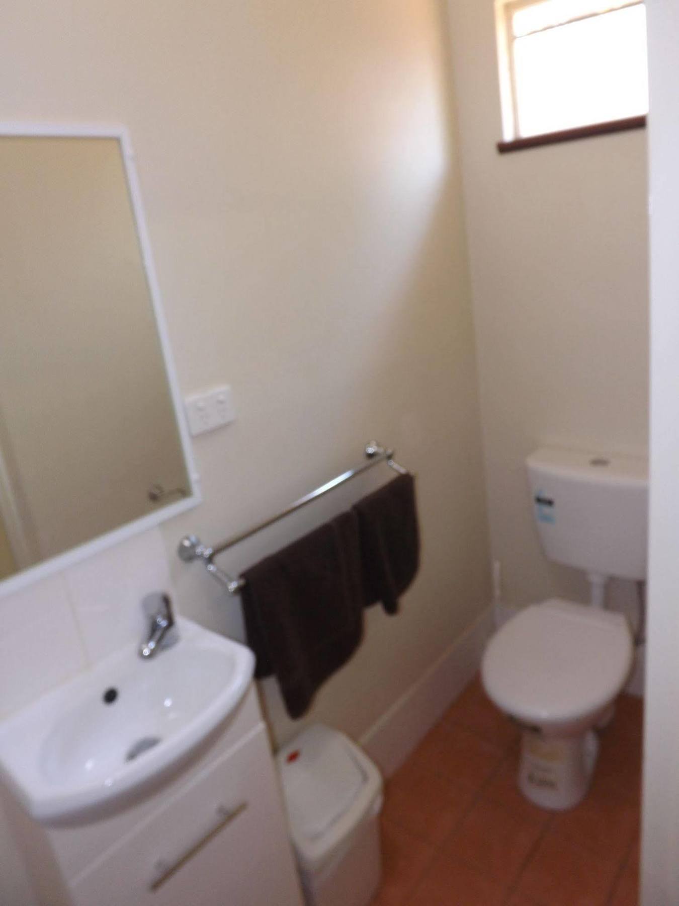 Derby Lodge Motel Bagian luar foto