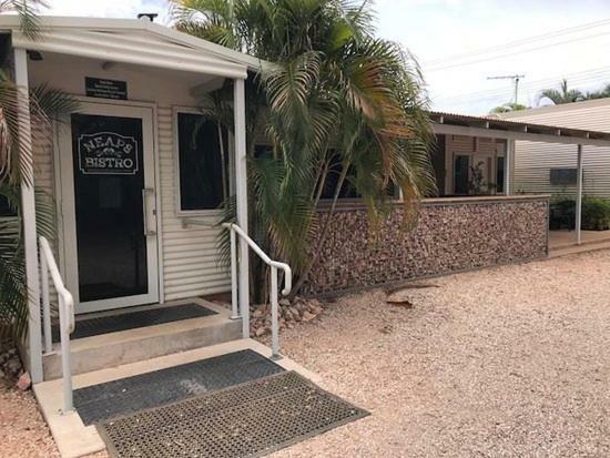 Derby Lodge Motel Bagian luar foto